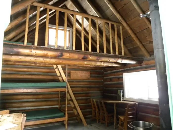 BEAVER CREEK CABIN (MT)