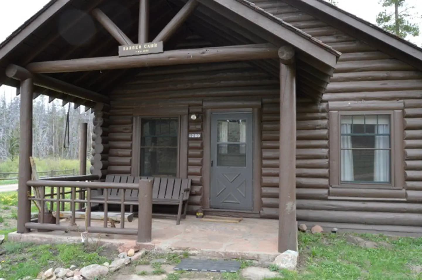 Stub Creek cabin porch
