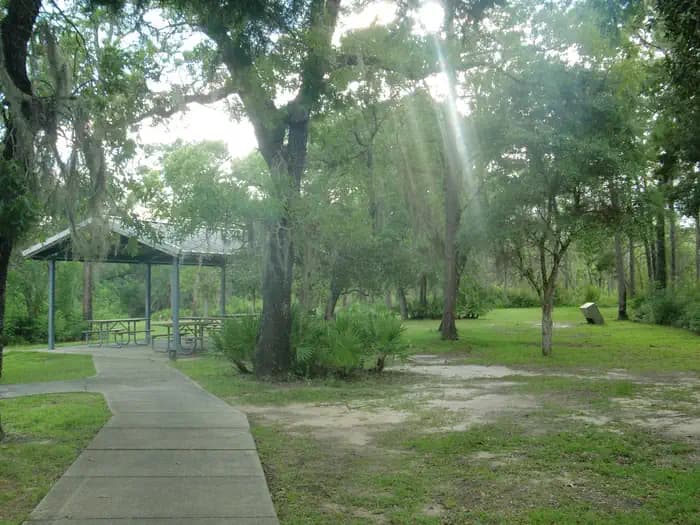CAMEL LAKE DAY USE AREA/PAVILLION