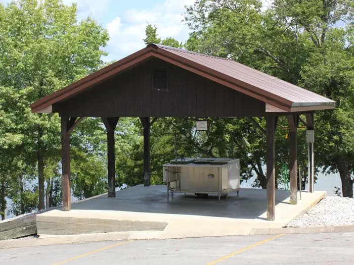 Fish Cleaning Station