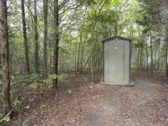 DALE HOLLOW LAKE - PRIMITIVE CAMPING VAULT PIT TOILET
