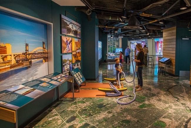 Mississippi River Visitor Center