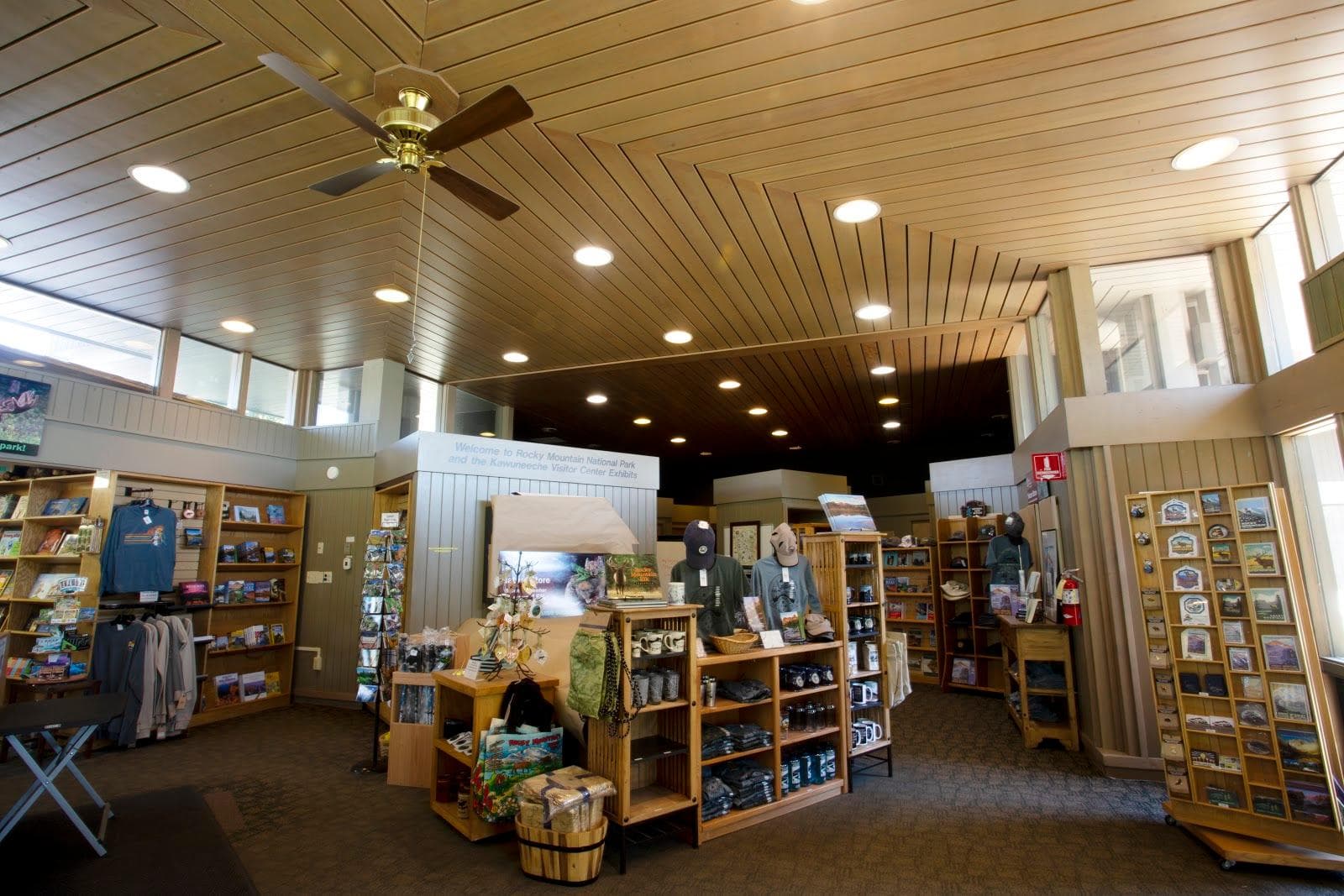 Kawuneeche Visitor Center