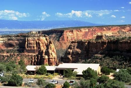 Saddlehorn Visitor Center in Summer