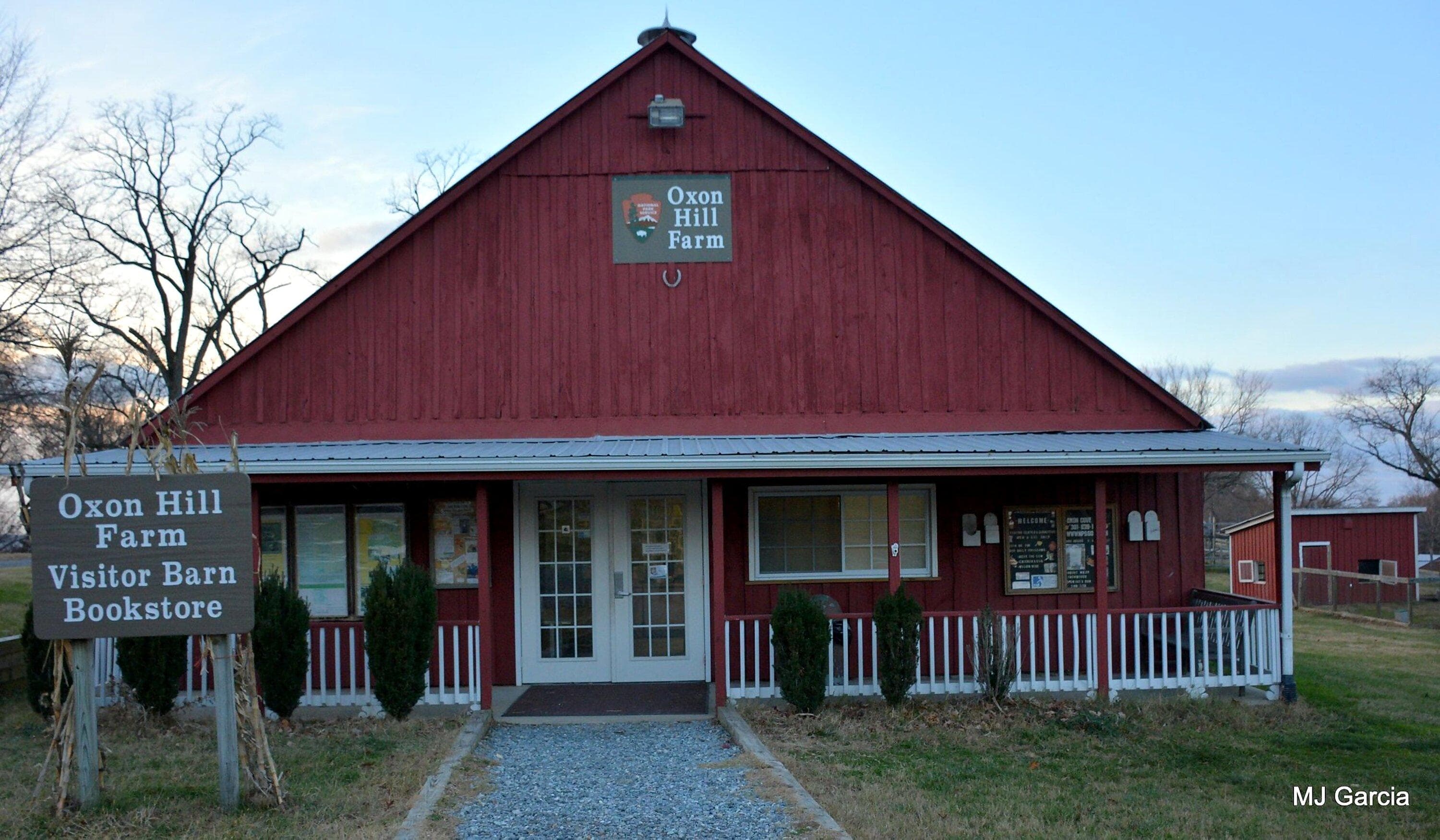 Oxon Hill Visitor Barn
