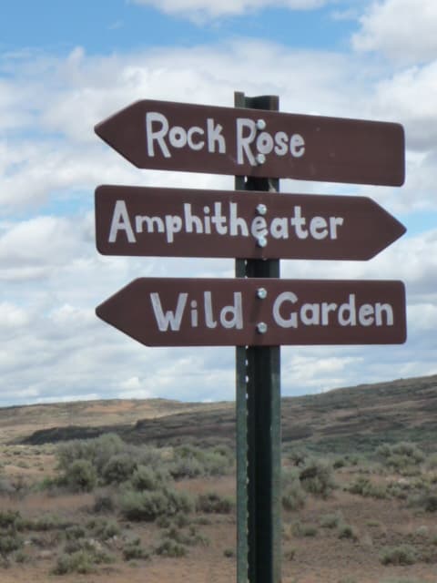 Trail sign on the Odessa Craters Trail