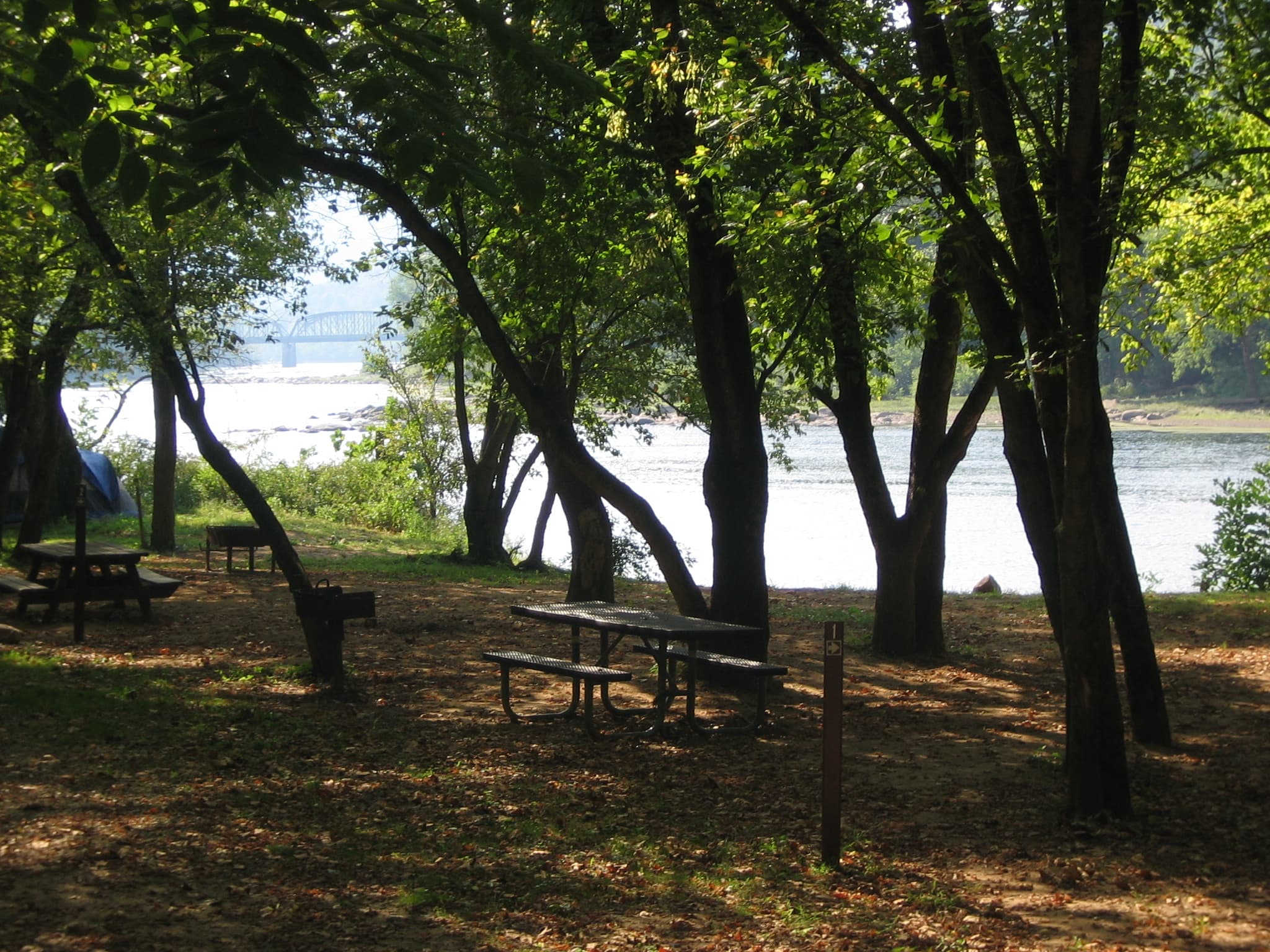 Grandview Sandbar Walk-In Campsites