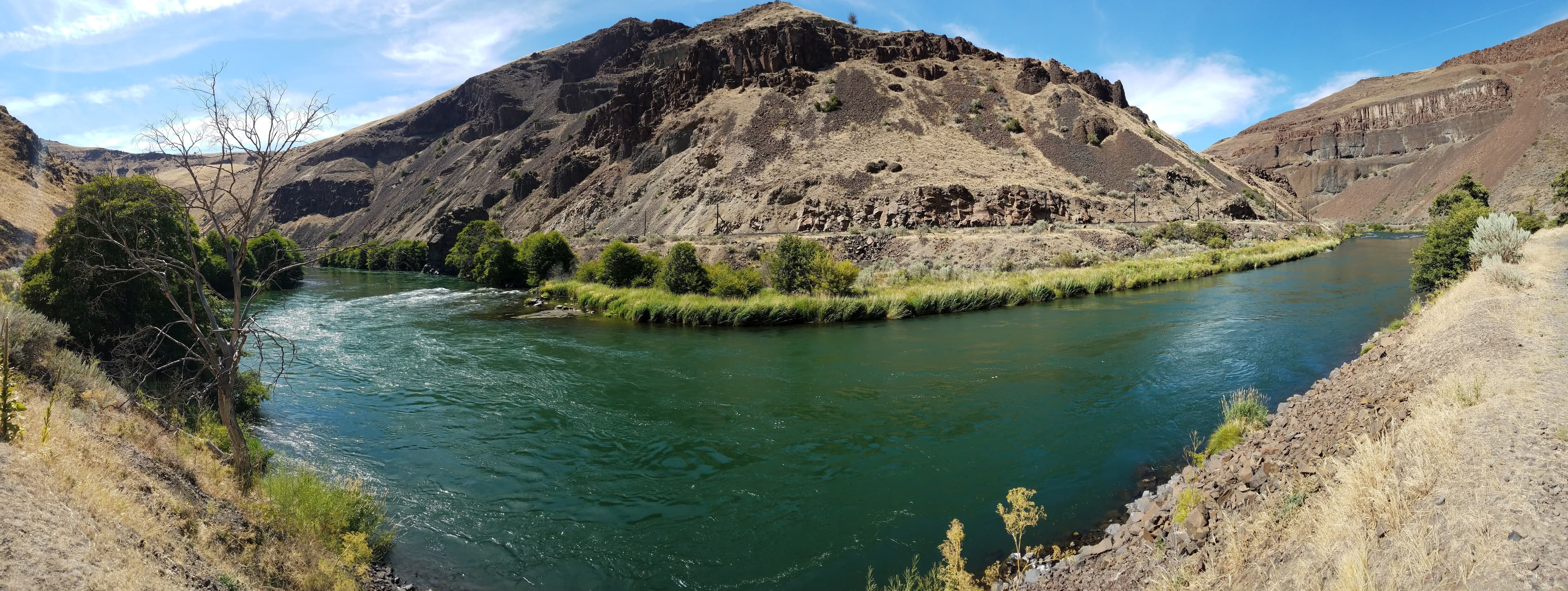 Deschutes River at Locked Gate Day Use Area