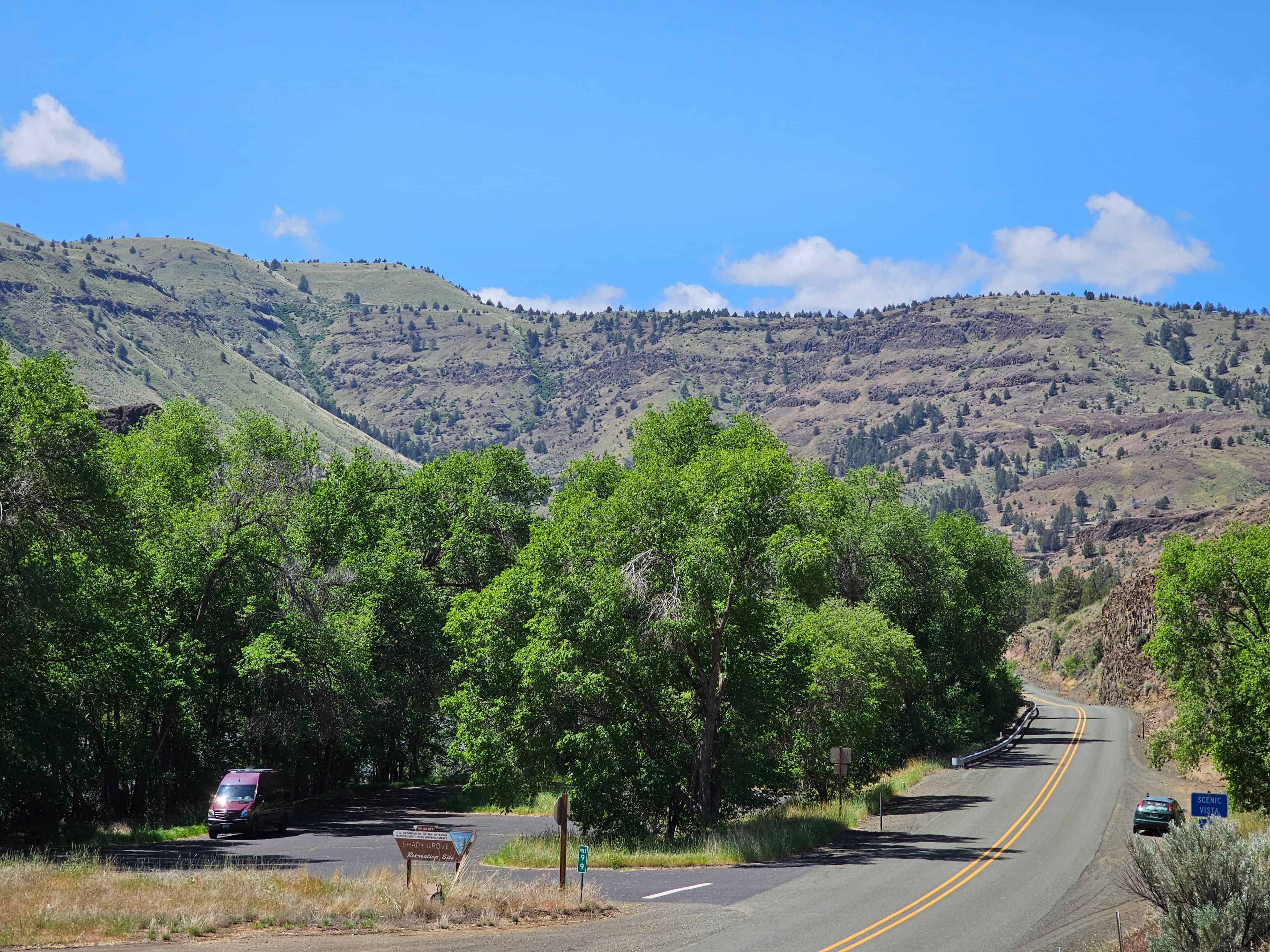 Springtime view along the John Day River