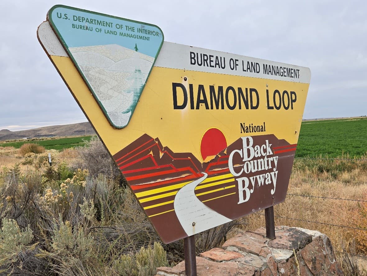 Diamond Loop Back Country Byway Sign