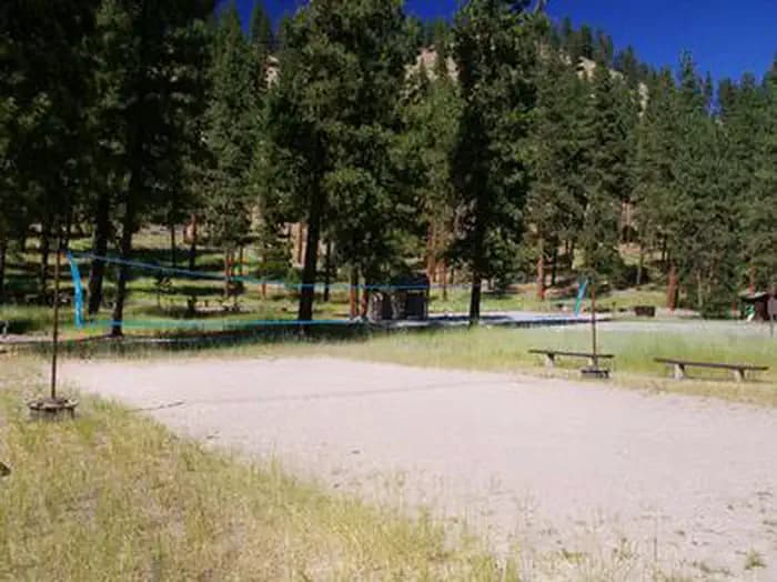 HOT SPRINGS-volleyball court