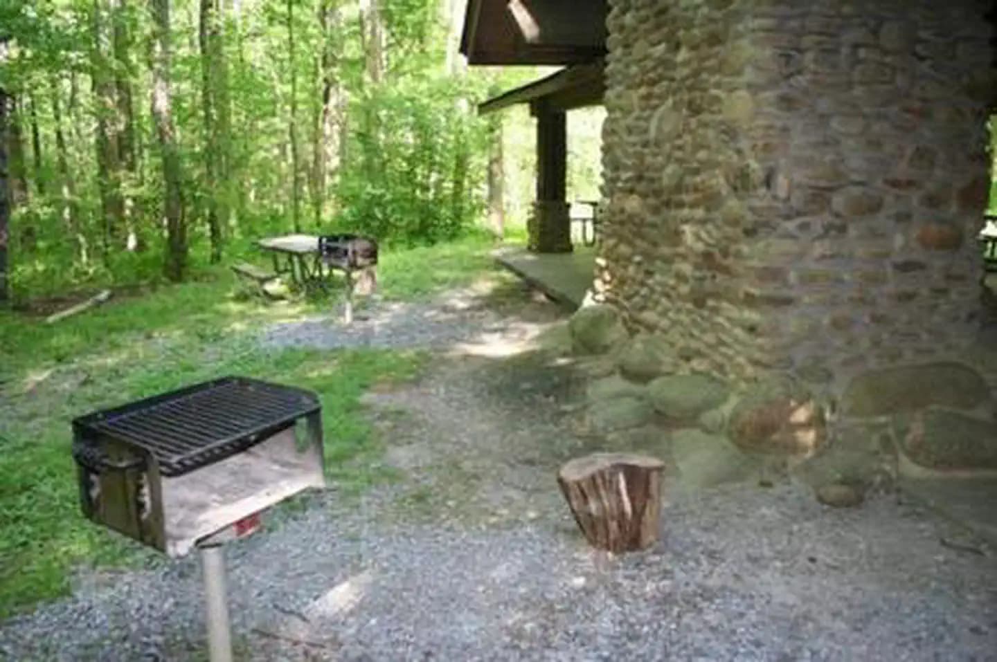 GREENBRIER PICNIC PAVILION grill