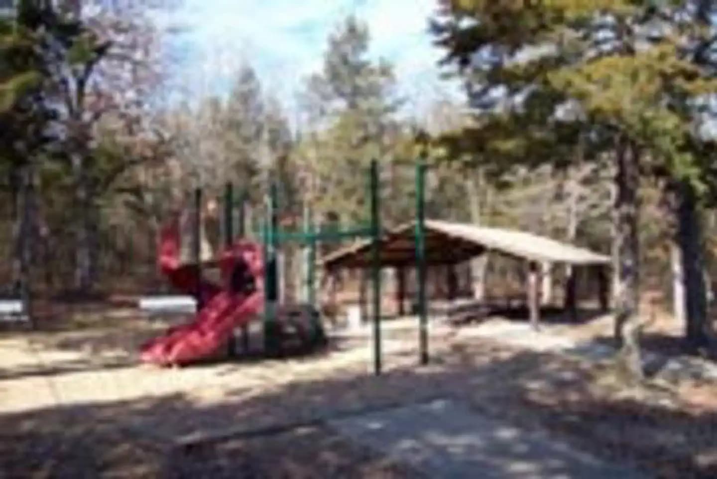 TUCKER HOLLOW PARK