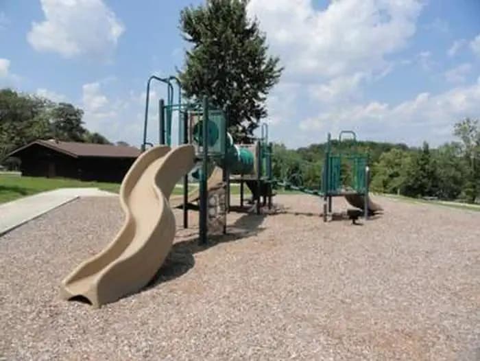 WILLOW GROVE CAMPGROUND PLAYGROUND