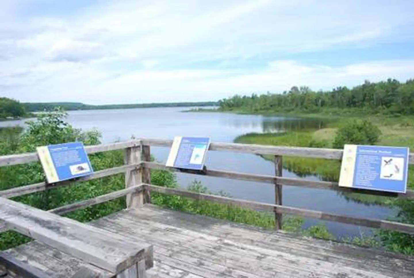 AuTrain Lake Campground - Wildlife Viewing Platform