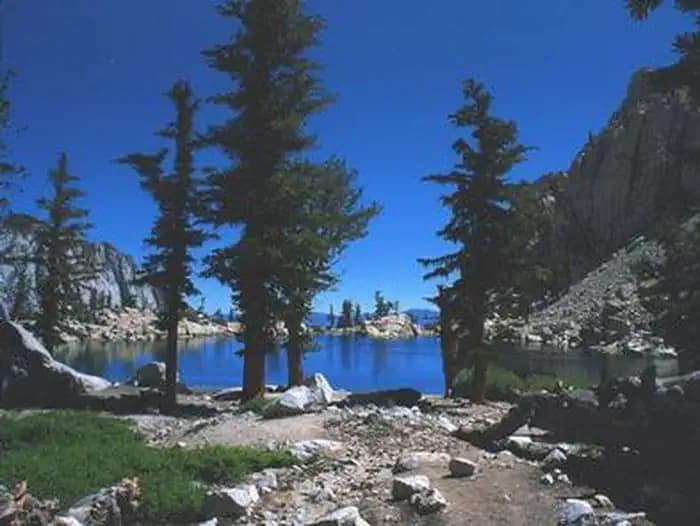 Lone Pine Lake