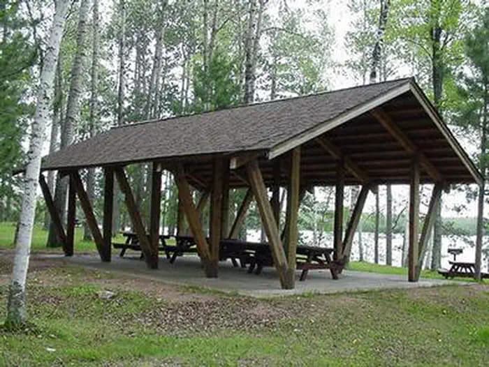 SAILOR LAKE PAVILION