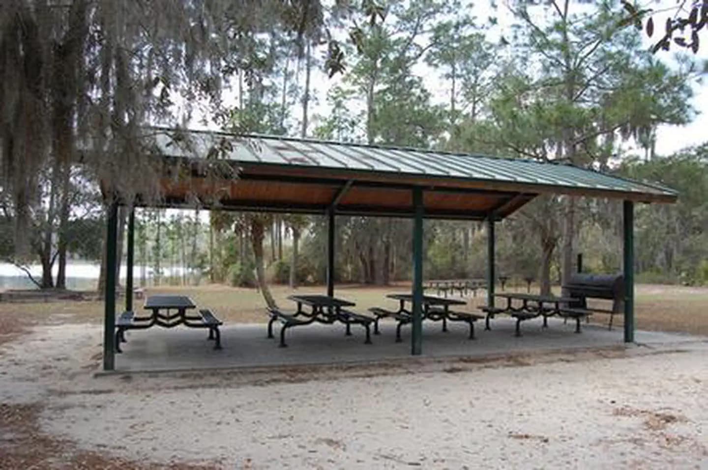 LAKE SHORE GROUP CAMP