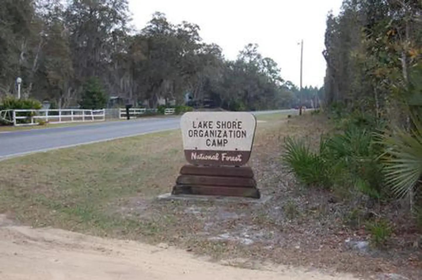 LAKE SHORE GROUP CAMP