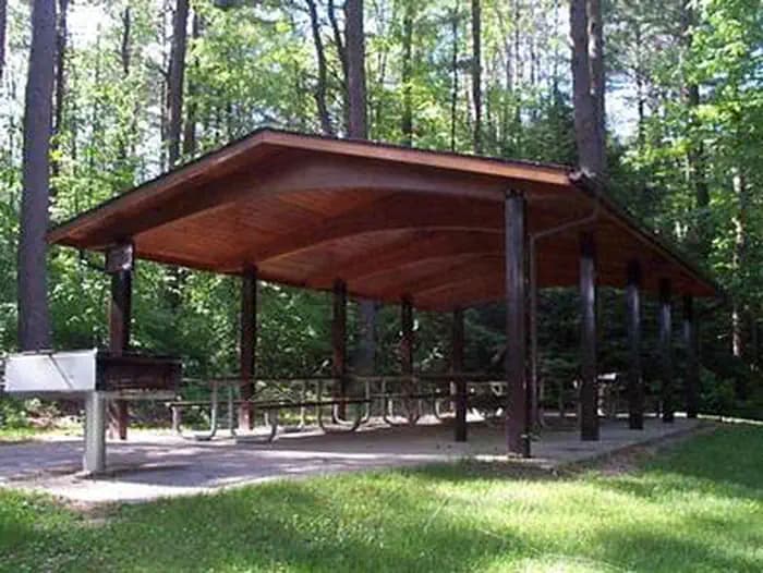 TULLY LAKE PAVILLION (MA)