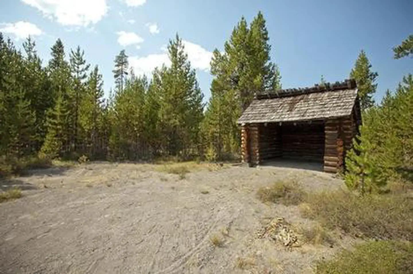 CULTUS CORRAL HORSE CAMP