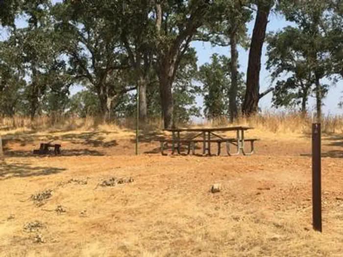 DEER FLAT BOAT IN CAMPGROUND