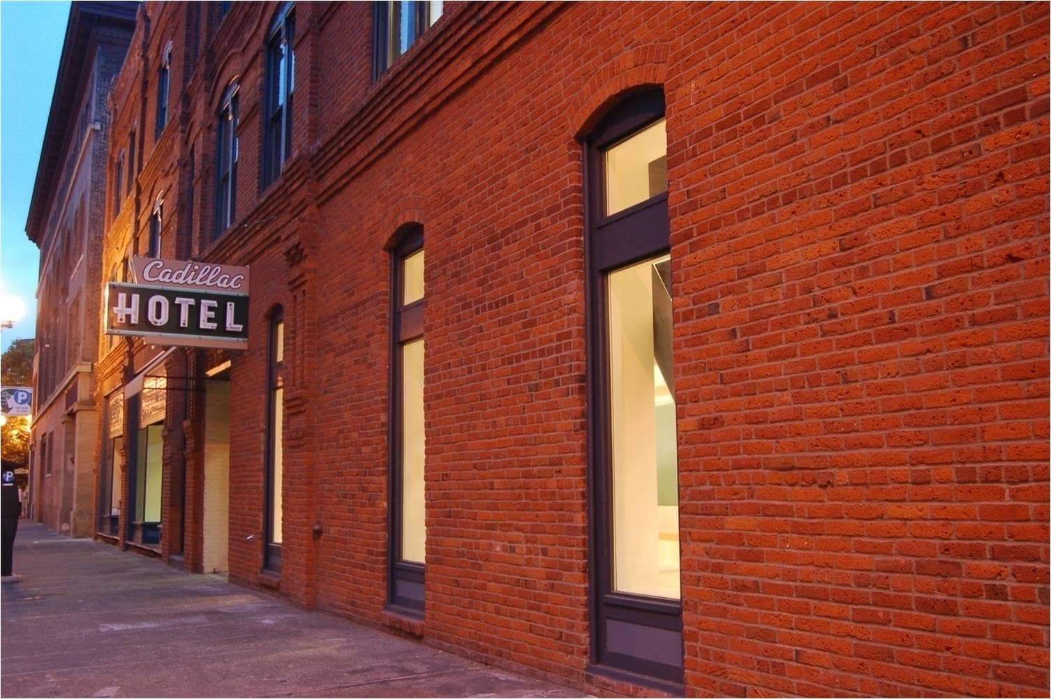 Cadillac Hotel