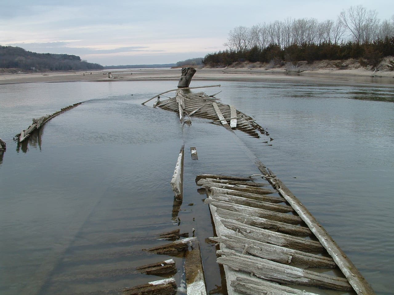 Sunken remains of the North Alabama steamboat appears only when water is low.