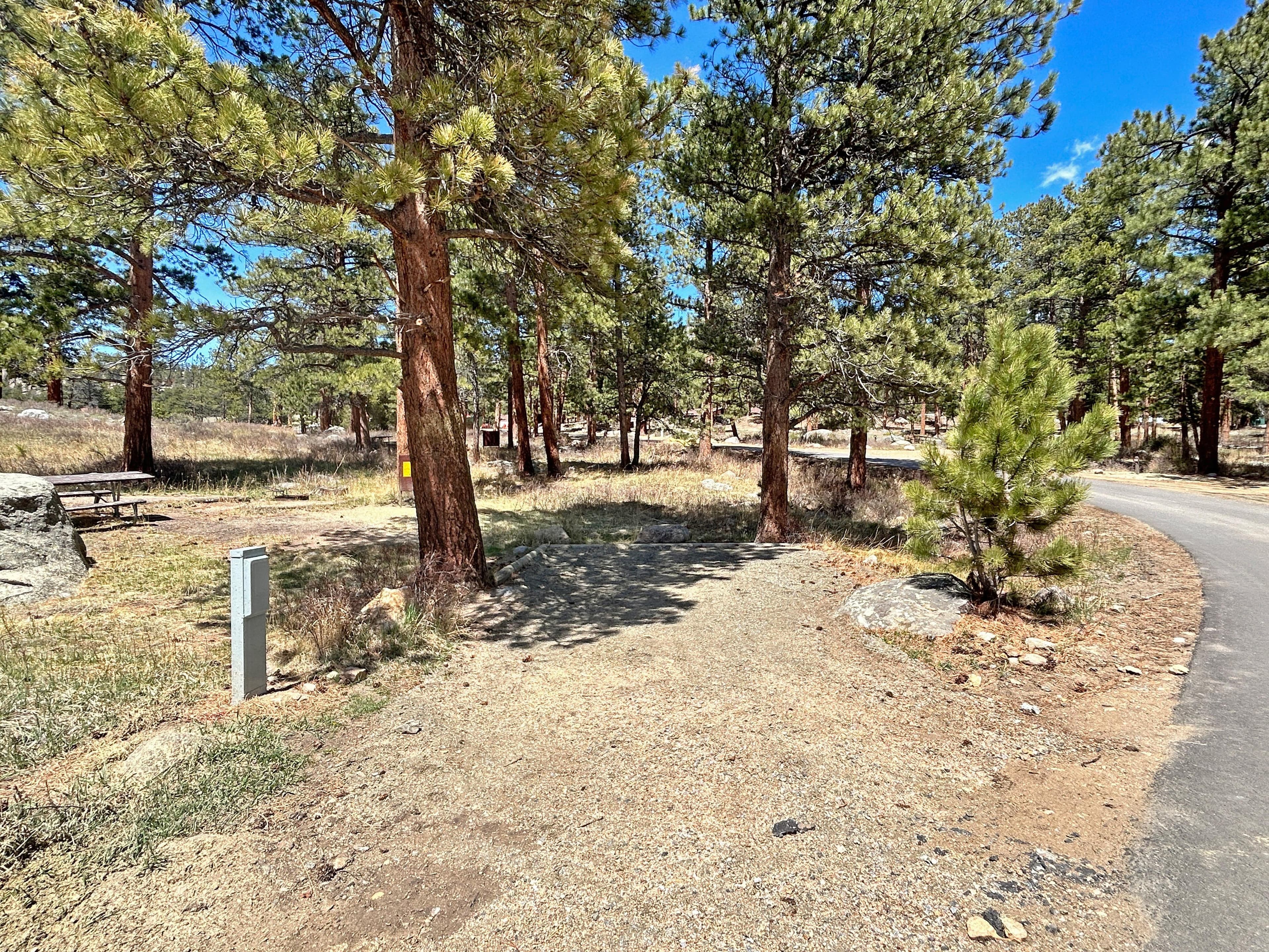 Example of a standard electric campsite in Moraine Park Campground
