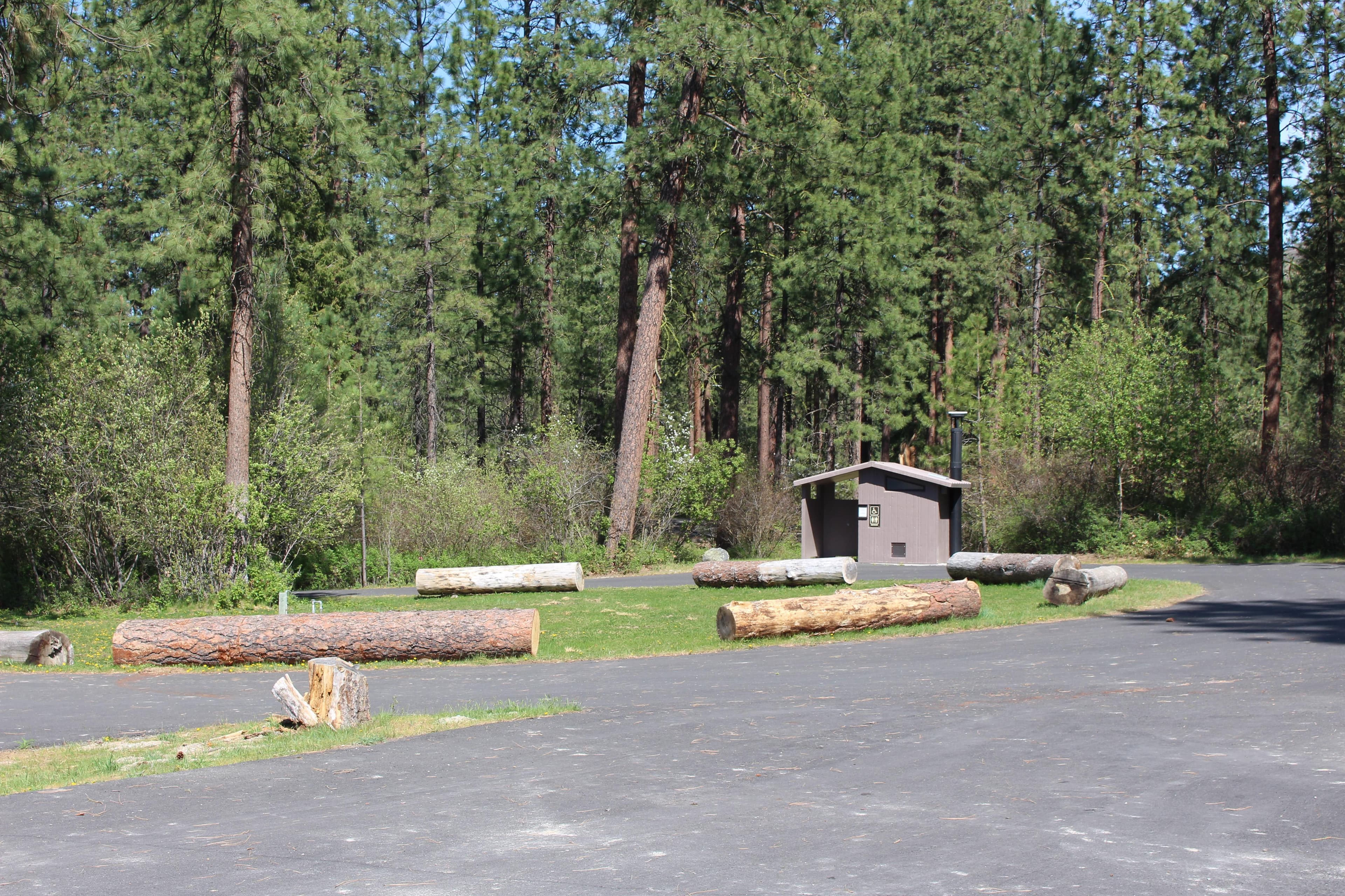 Parking at the Hunters Group Site with accessible vault toilets.
