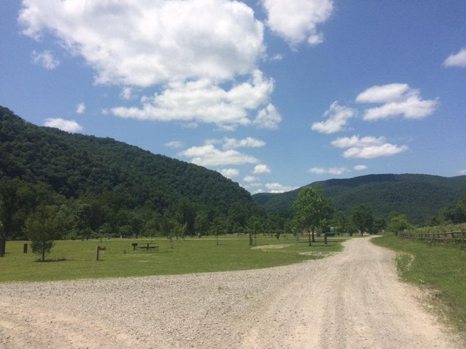 Meadow Creek Campground Road is well compacted dirt that may be muddy in wet weather.