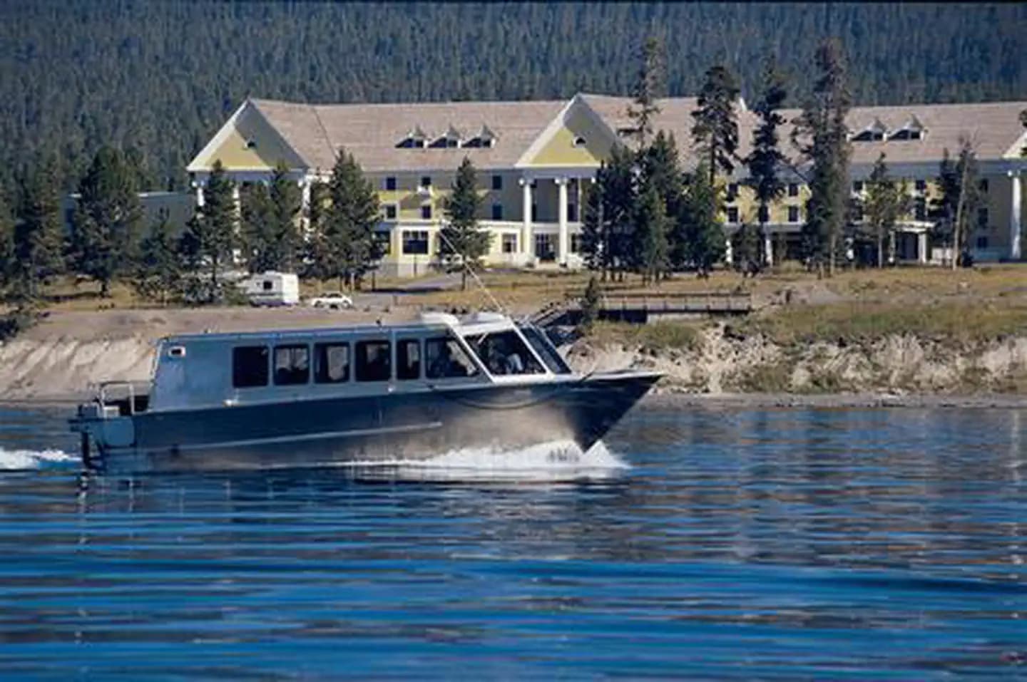 Scenic Cruise